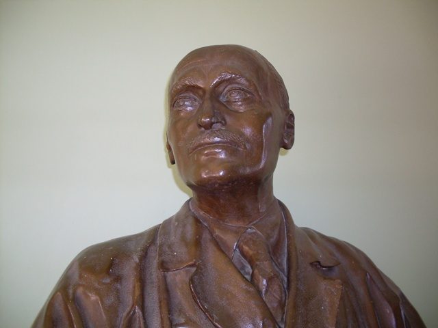 Piero Palagi's bust (3).JPG